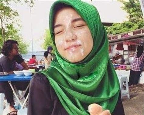 ngemut kontol|jilbab nyepong kontol crot di mulut Search